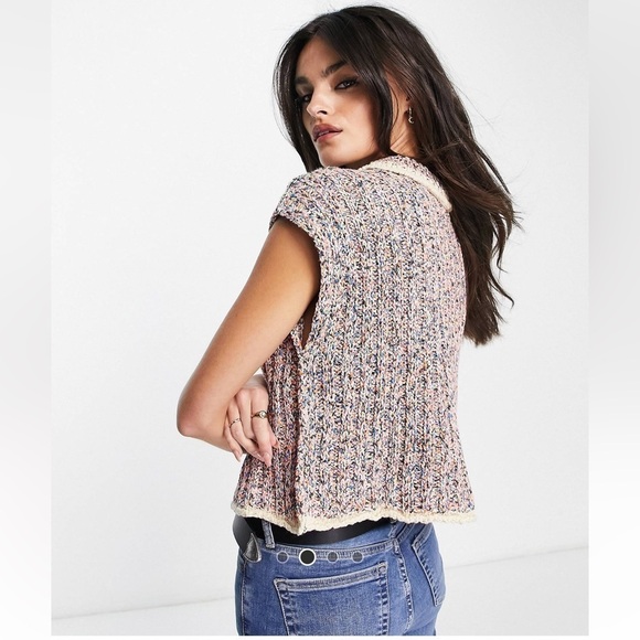 Free People - Picture 4 of 6